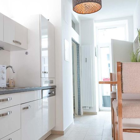 2 Rooms & Balcony - Top Location! Wien Eksteriør billede